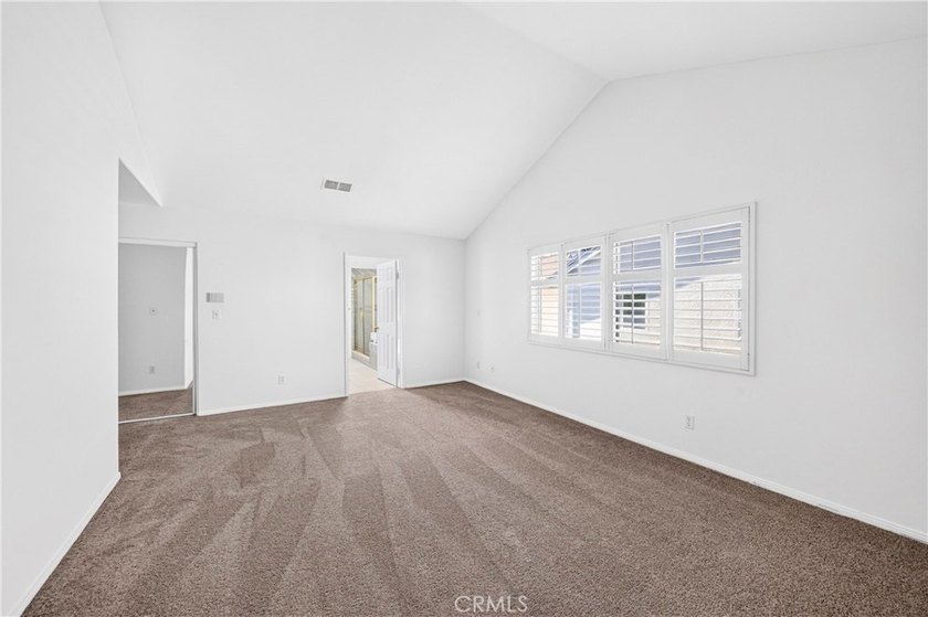 This beautiful 2 -story home locates Shadow Brook Gated - photo 33