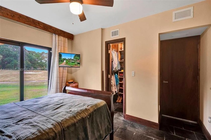 Beautiful upgraded 3bd/3ba on a cul-de-sac at the Woodlands - photo 4