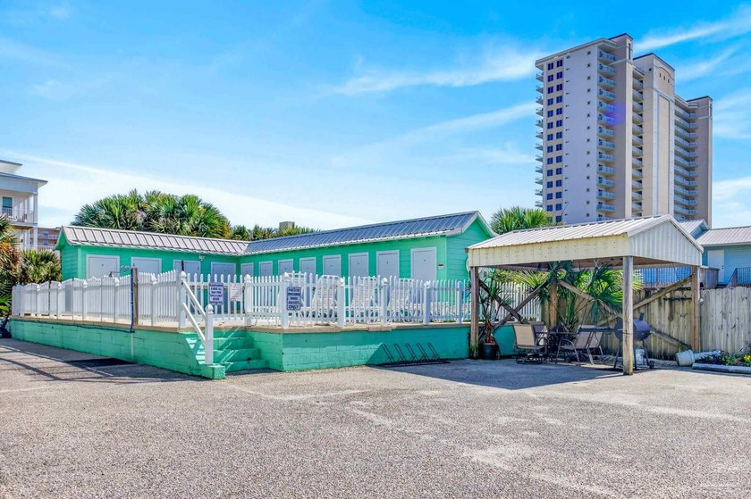 2/2 CONDO ONLY $305K - NEWLY RENOVATED - 9% NET ROIPUBLIC BEACH - photo 47