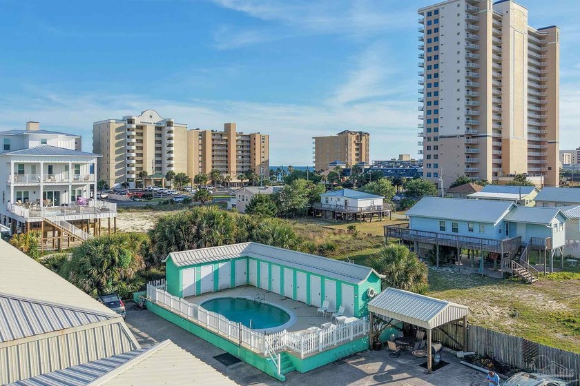 2/2 CONDO ONLY $305K - NEWLY RENOVATED - 9% NET ROIPUBLIC BEACH - photo 49