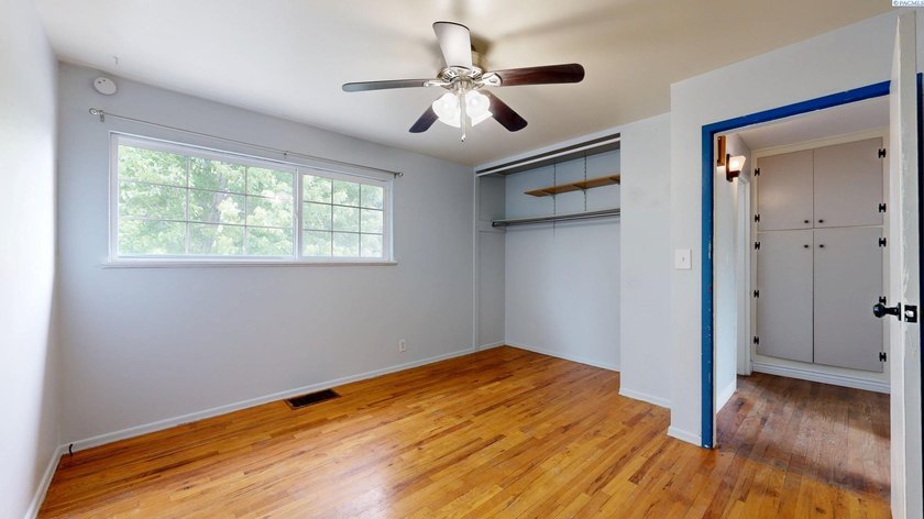 MLS# 293063 Charming and move-in ready, this 2 BD 1 BA home with - photo 14