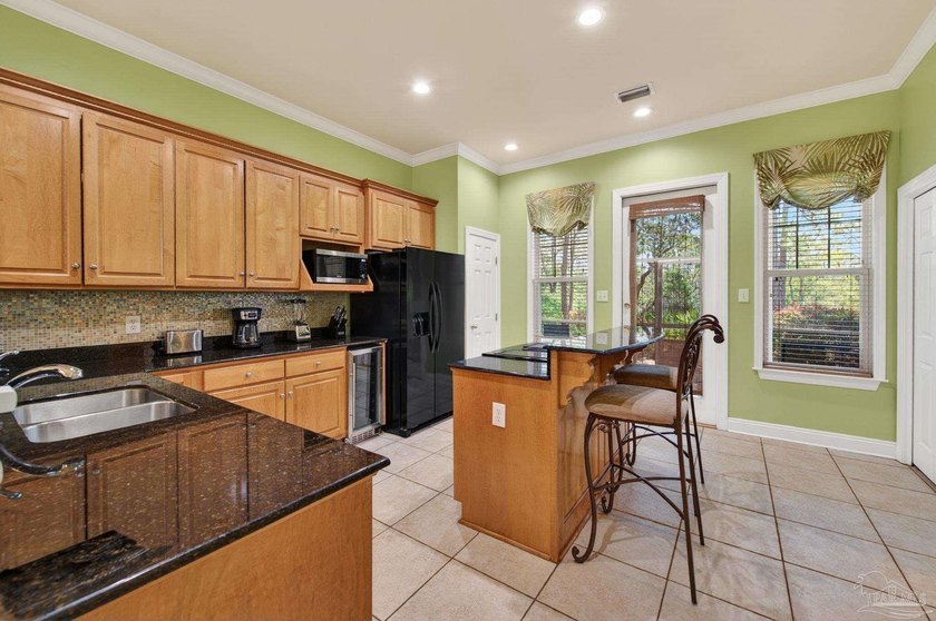 GATED RESORT-STYLE COMMUNITY | PRIVATE BEACH ACCESS | STRONG - photo 16