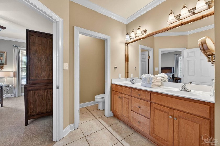 GATED RESORT-STYLE COMMUNITY | PRIVATE BEACH ACCESS | STRONG - photo 40