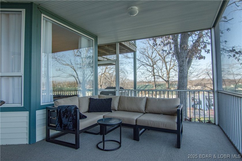 Welcome to this beautifully updated 3 bed, 3 bath condo in The - photo 32