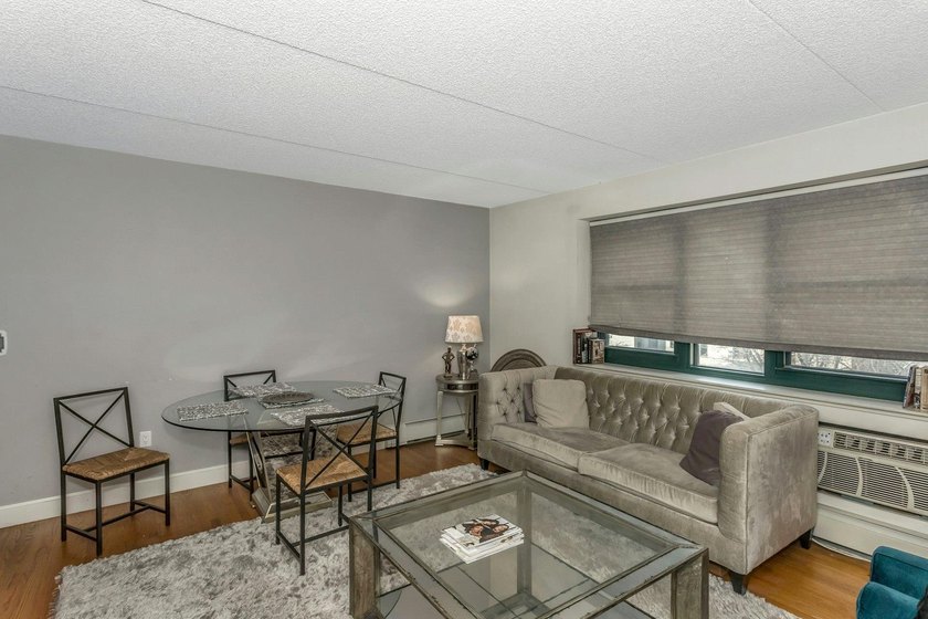 Welcome to your new home in the heart of vibrant Harlem! This - photo 6
