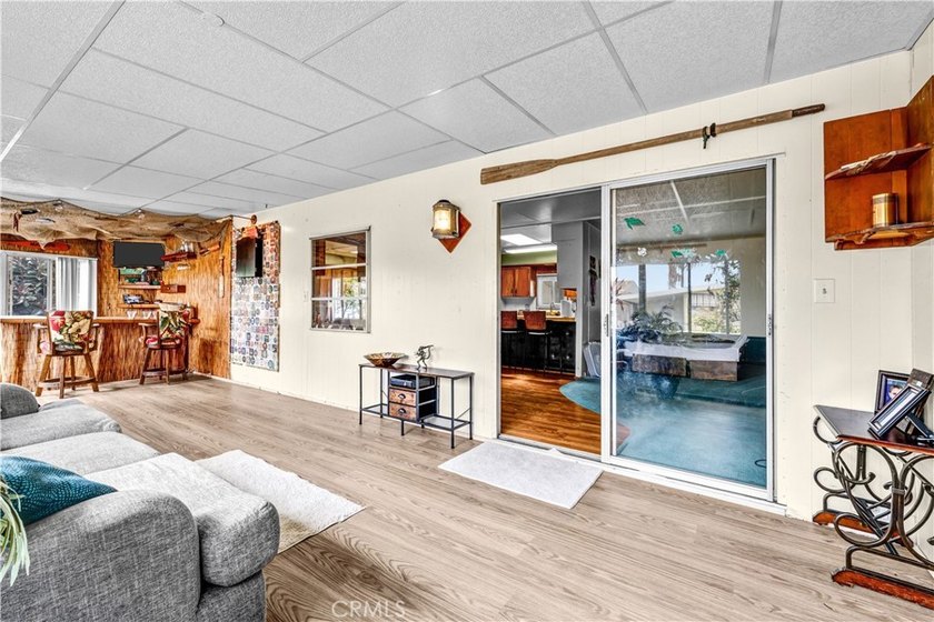 * *MOVE IN READY CORNER LOT WITH TIKI ROOM AND LARGE YARD.* - photo 7