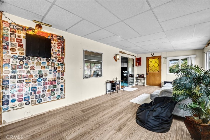 * *MOVE IN READY CORNER LOT WITH TIKI ROOM AND LARGE YARD.* - photo 10