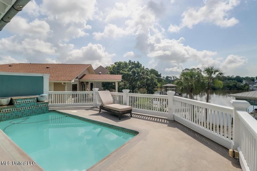 Home priced below Appraised Value. Built in Equity on this - photo 12