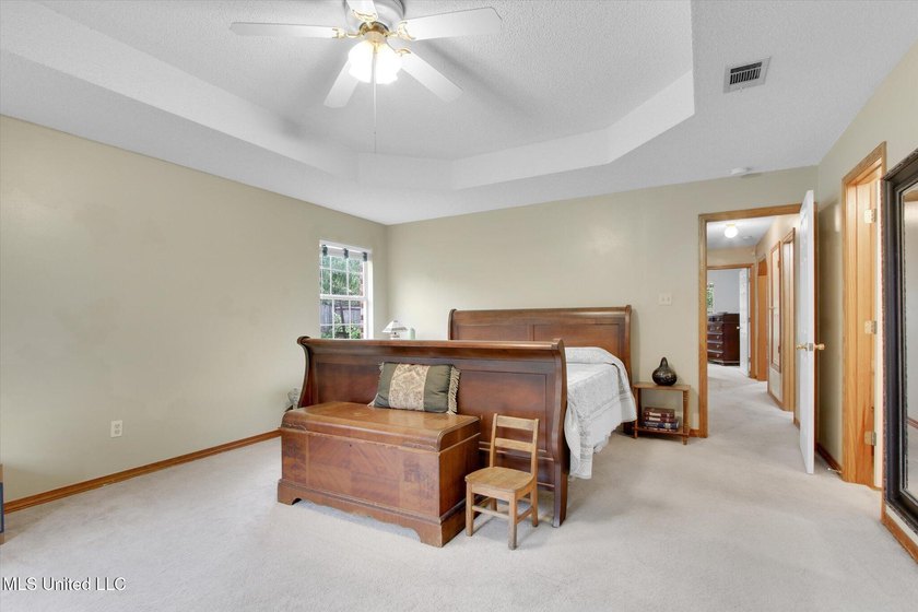 Welcome Home to 8809 Old Walnut Rd in Beautiful Ocean Springs! - photo 18