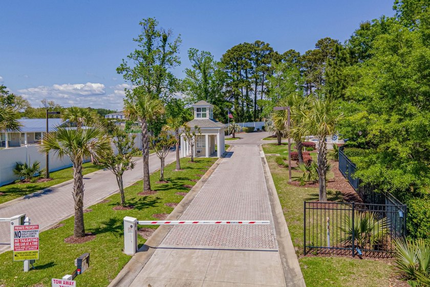 Welcome to life at Waterway Landing in the heart of North Myrtle - photo 25