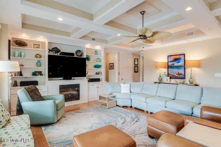 Home priced below Appraised Value. Built in Equity on this - photo 33