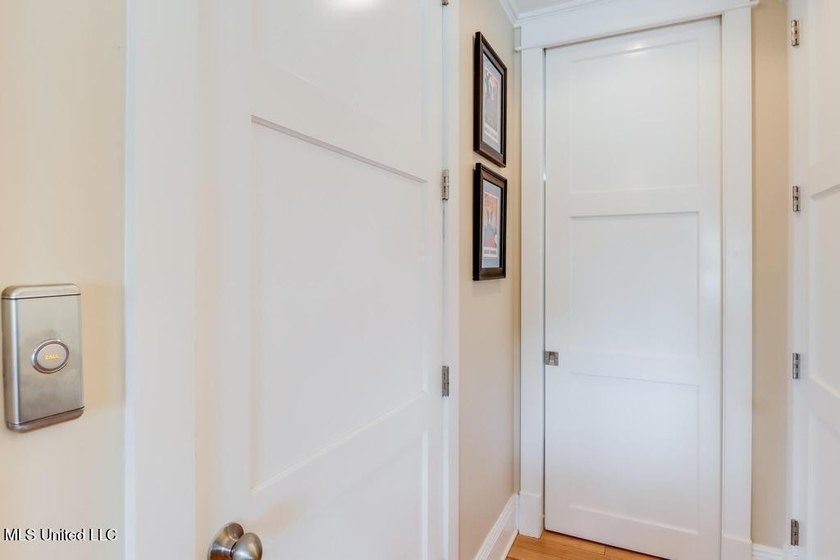Home priced below Appraised Value. Built in Equity on this - photo 37