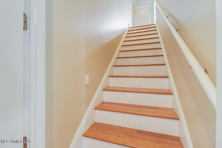 Home priced below Appraised Value. Built in Equity on this - photo 45