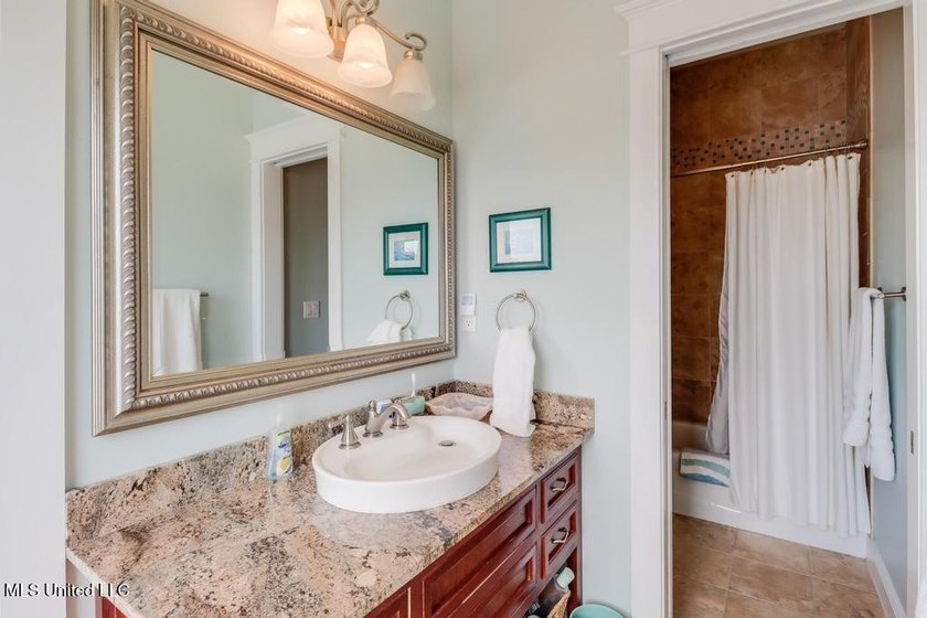 Home priced below Appraised Value. Built in Equity on this - photo 50