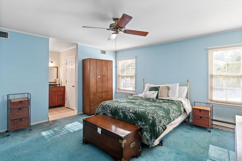 Welcome to easy, low-maintenance living in the highly desirable - photo 15