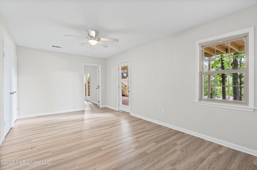 LIFE ON THE LAKE!! GORGEOUS TOTALLY RENOVATED HOME WITH THE MOST - photo 29