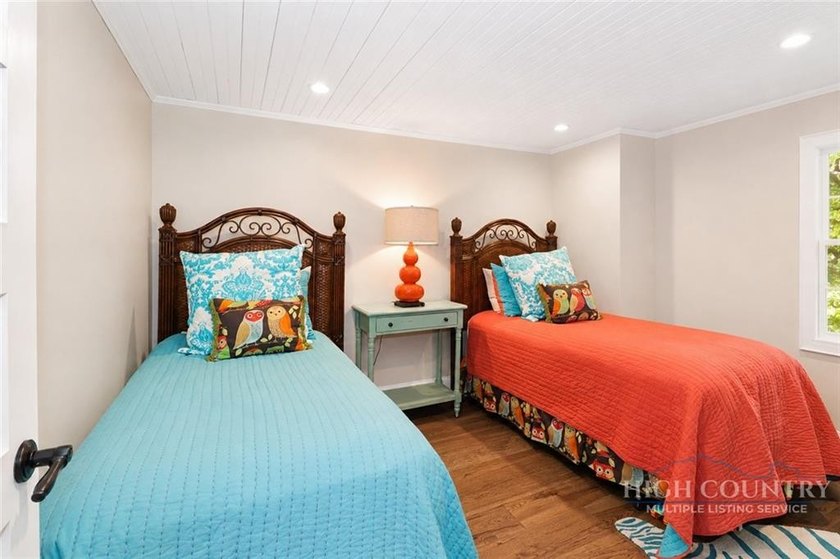 Experience elegant mountain living in this warm and inviting - photo 41