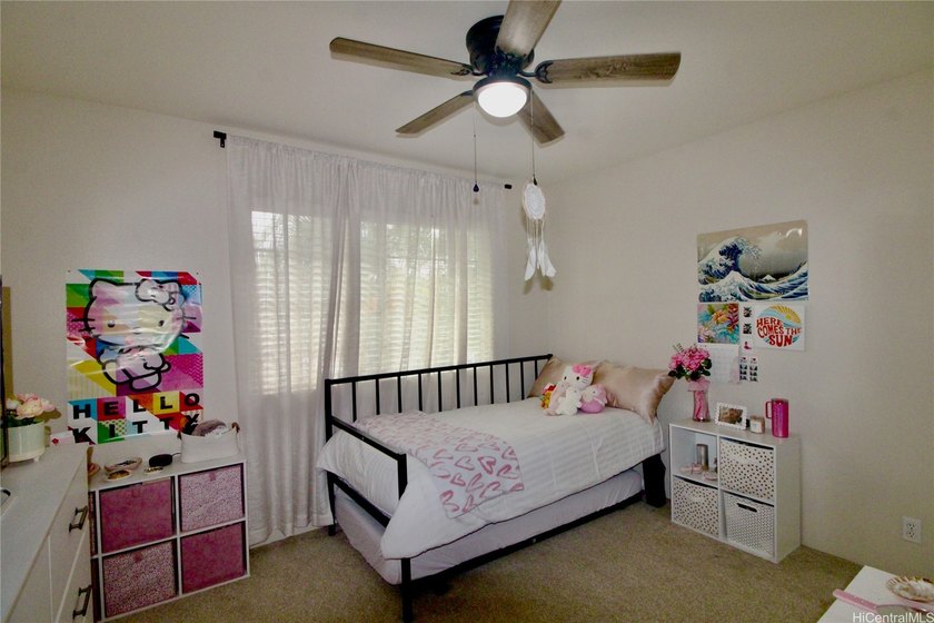 VA Assumable 1.75% Welcome home to this beautifully maintained - photo 17