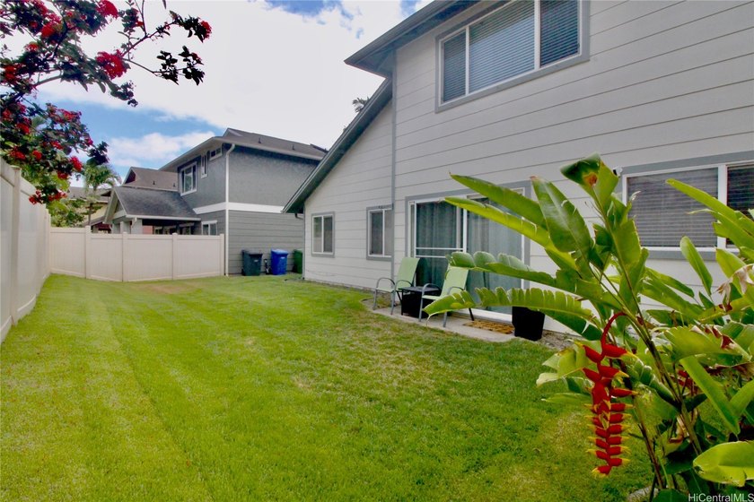 VA Assumable 1.75% Welcome home to this beautifully maintained - photo 23