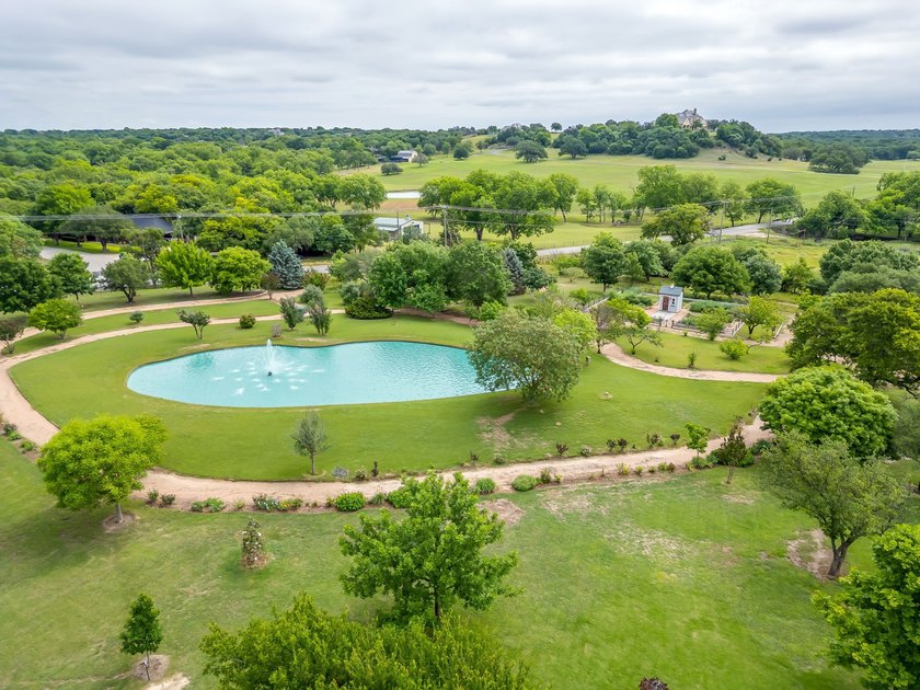30 impeccably maintained acres in Aledo ISD offering a rare - photo 3