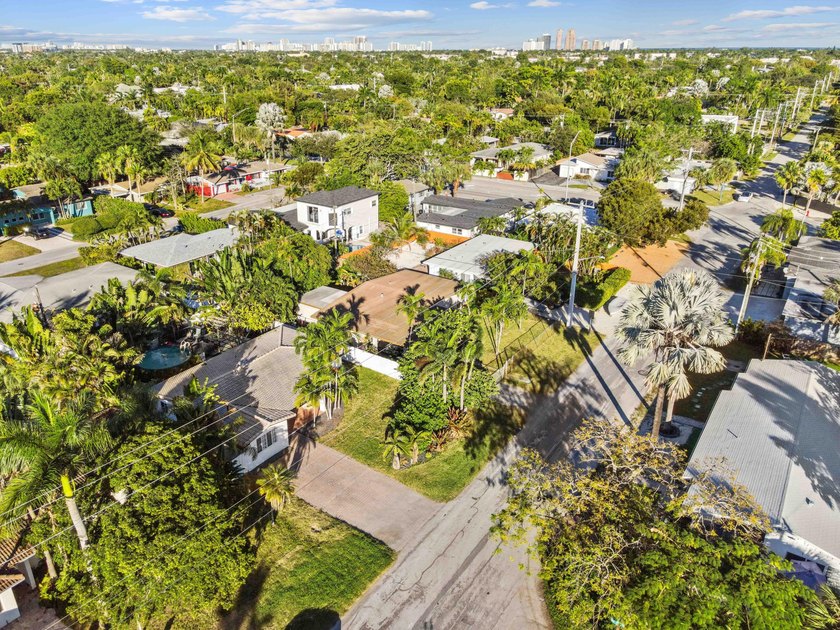 Welcome to this charming Fort Lauderdale home ideally located - photo 31