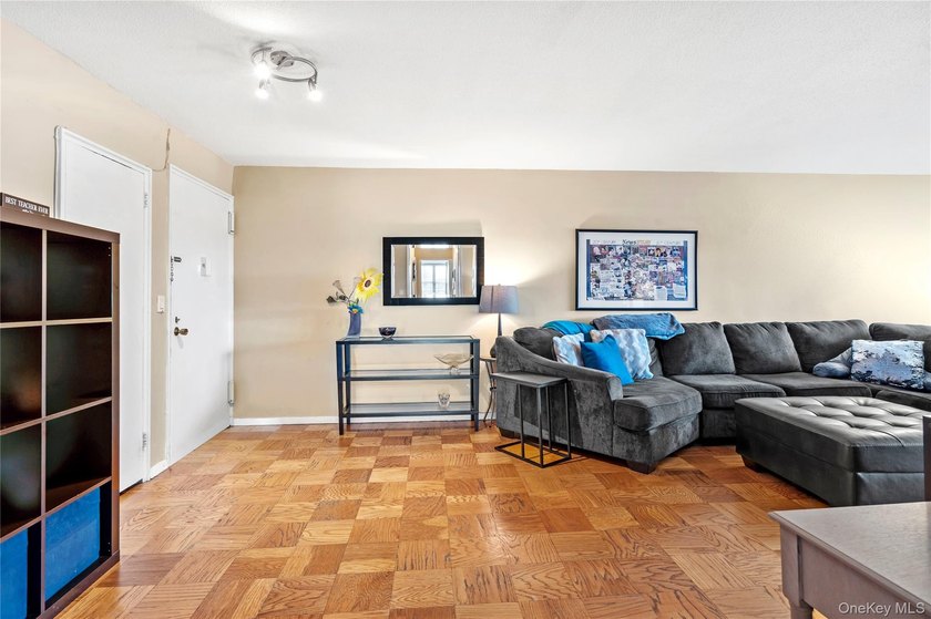 Welcome to this expansive junior four 2 bedroom at the Forest - photo 3