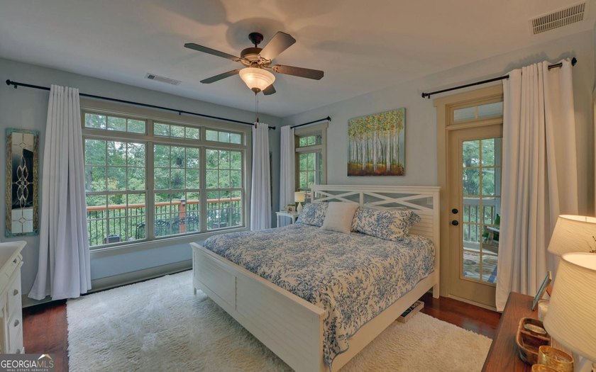 The Ultimate Lake Hartwell Luxury Retreat! Forget the standard - photo 34