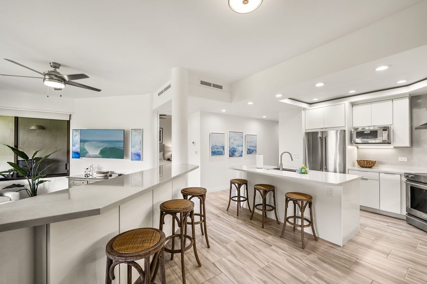A rare find at Mauna Lani Point! This unique property has been - photo 4
