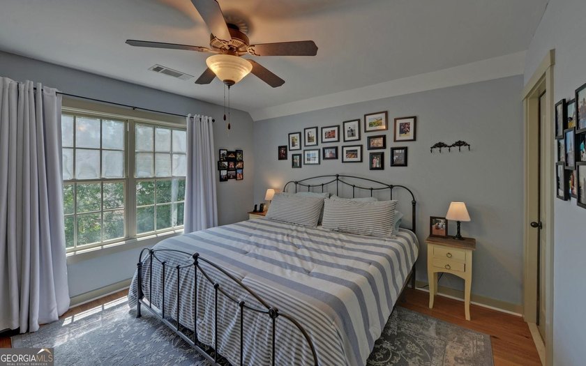 The Ultimate Lake Hartwell Luxury Retreat! Forget the standard - photo 46