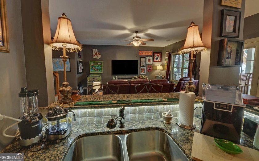 The Ultimate Lake Hartwell Luxury Retreat! Forget the standard - photo 56