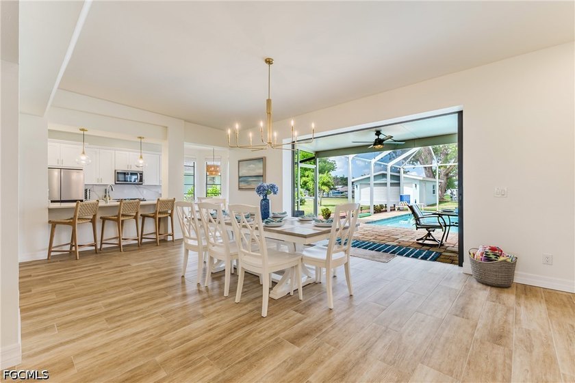 A Truly Unique Cape Coral Property! Welcome to *Tradewinds*, a - photo 10