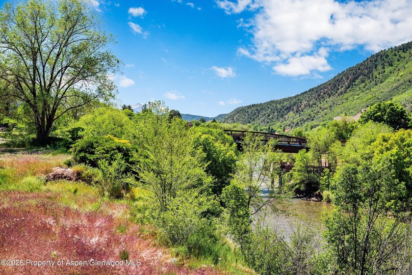 A rare opportunity to acquire 2.62 commercially zoned acres with - photo 14