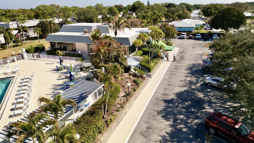 Experience the quintessential Florida lifestyle in Little Club - photo 21