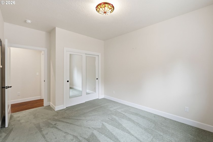 Thoughtfully designed for comfort, accessibility, &amp; effortless - photo 25