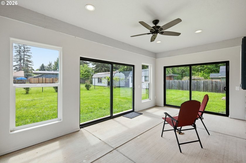 Thoughtfully designed for comfort, accessibility, &amp; effortless - photo 28