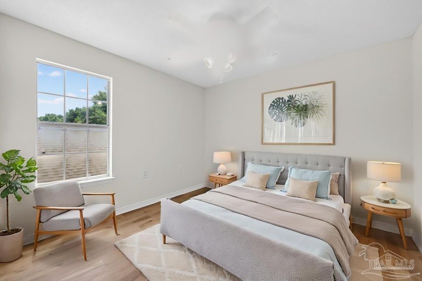 UPDATED 3 bedroom/2 bath home with nearly 1,350 square feet, and - photo 36