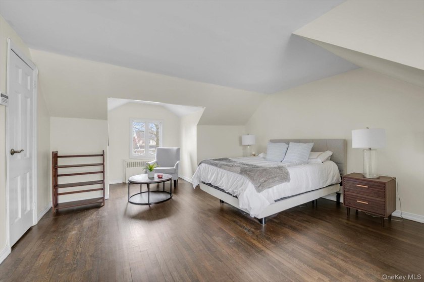 Nestled on a quiet, tree-lined street in a highly desirable - photo 11