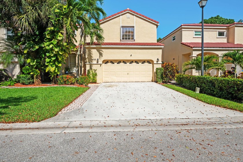 **SELLER IS MOTIVATED ** ROOF 2021, AC 2022 &amp; ACCORDION SHUTTERS - photo 4