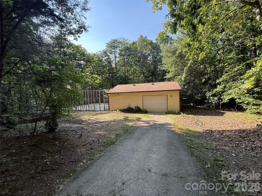 Great opportunity for a small subdivision. Zoning N1A. Lot could - photo 27
