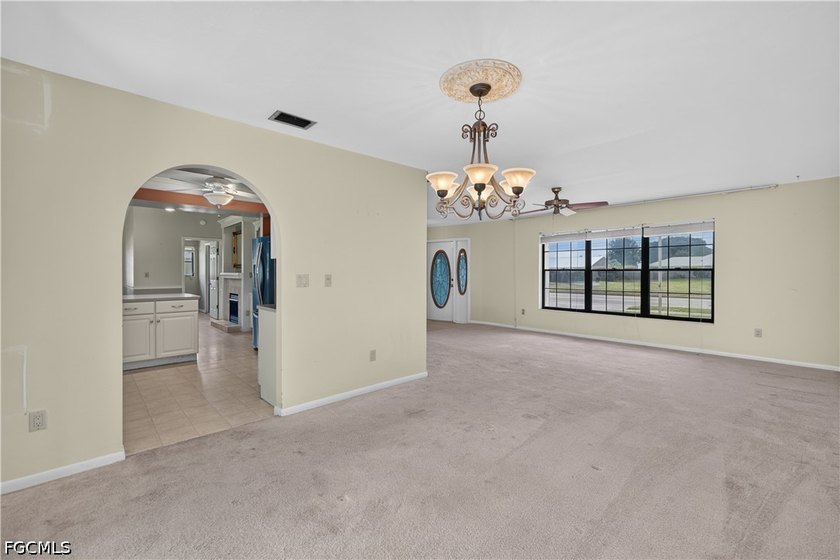 Welcome to this fantastic opportunity in the highly desirable - photo 8
