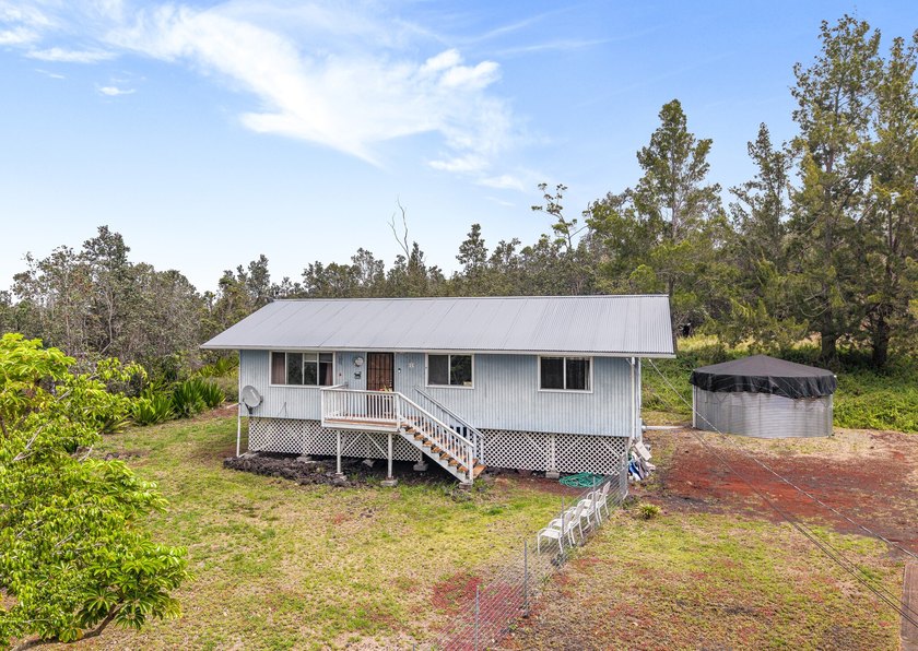 Enjoy sweeping ocean and sunset views from this beautifully - photo 3