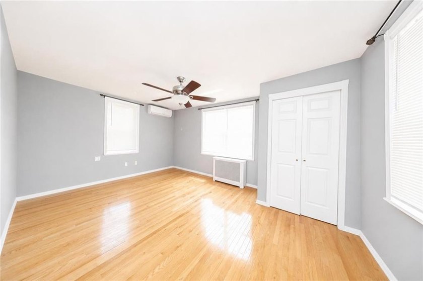 This semi-detached two-family corner home offers exceptional - photo 12