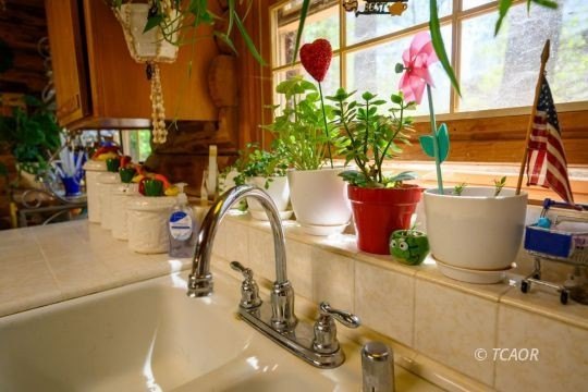 Welcome to your dream home-a stunning log cabin blending classic - photo 39