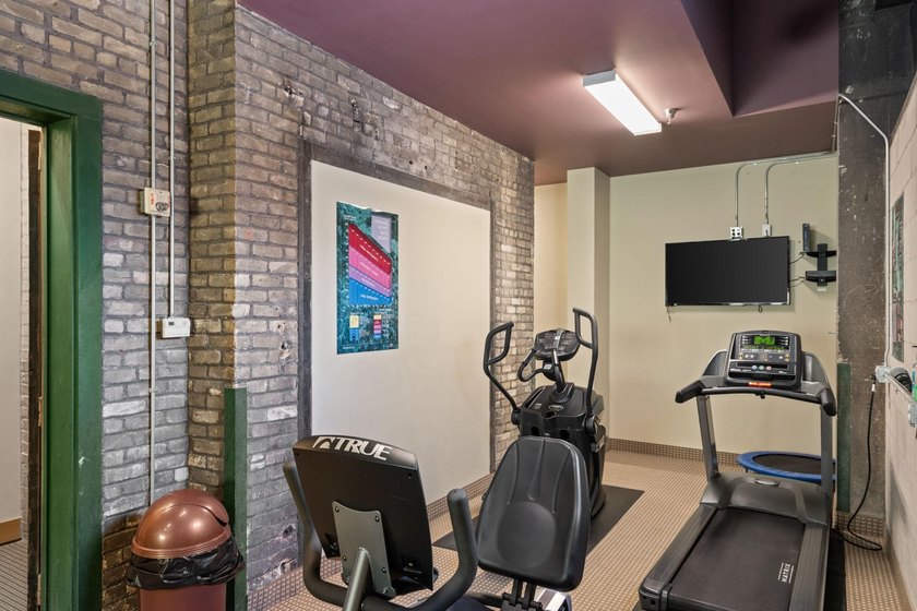 Move-in ready 918 Loft with two parking spaces: one garage, one - photo 19