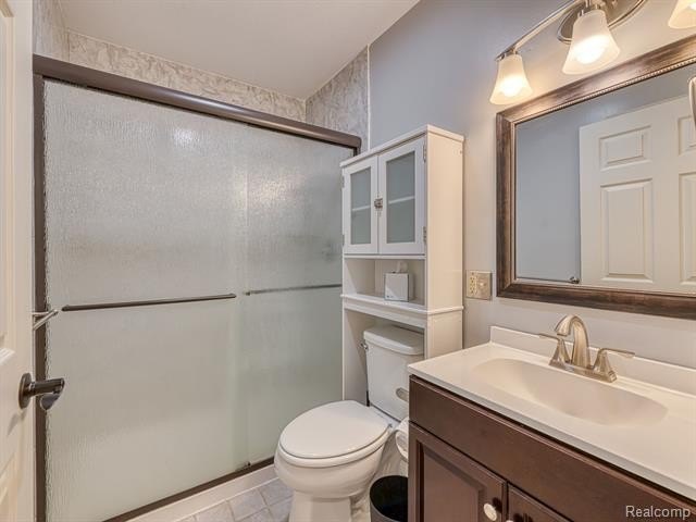 Enjoy stunning lake views without the lakefront price! This - photo 22