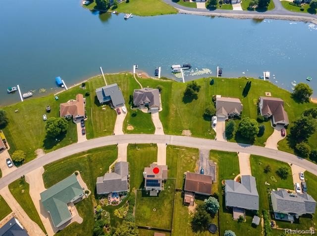 Enjoy stunning lake views without the lakefront price! This - photo 49