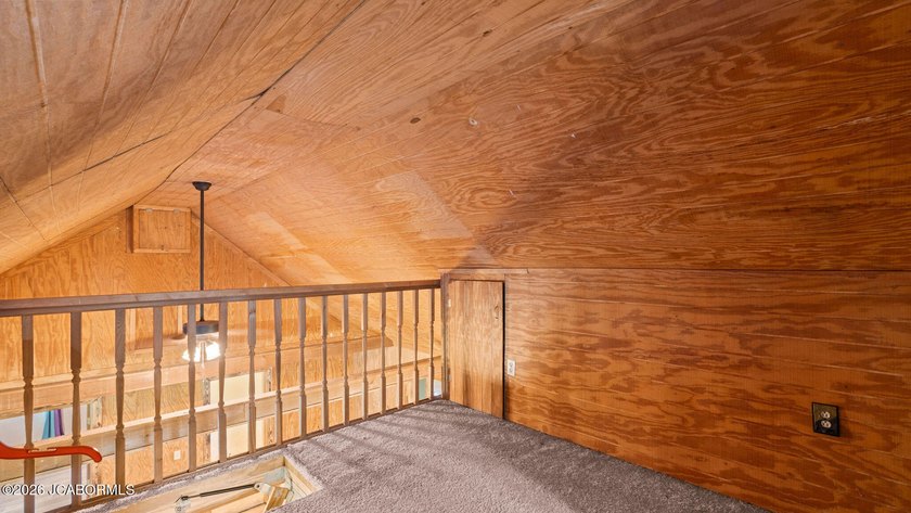 If you're looking for peace, privacy, and room to roam, this - photo 37