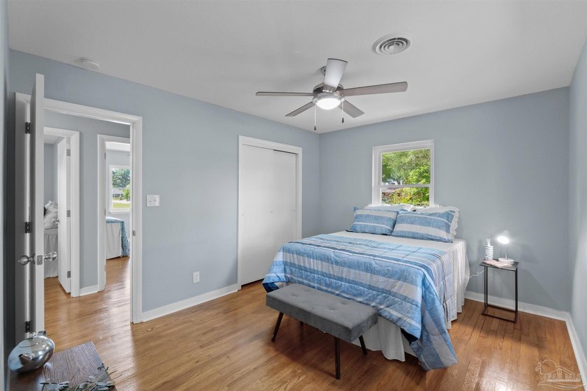 BACK ON THE MARKET AT NO FAULT TO SELLER! Explore this stunning - photo 24