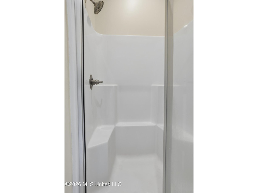 174 Falls Crossing in the highly desirable Falls Crossing - photo 27