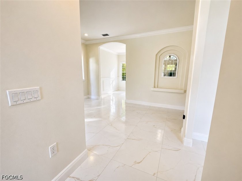 Welcome to this beautifully remodeled 2,132-square-foot home - photo 3